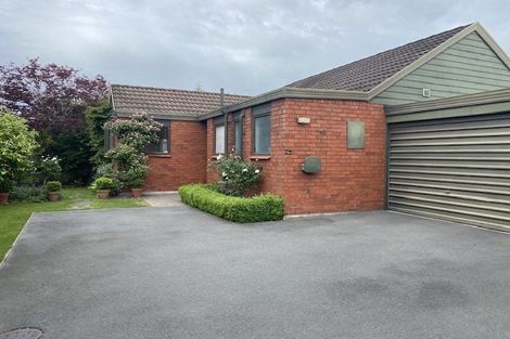 Photo of property in 1/79 Saint James Avenue, Papanui, Christchurch, 8053