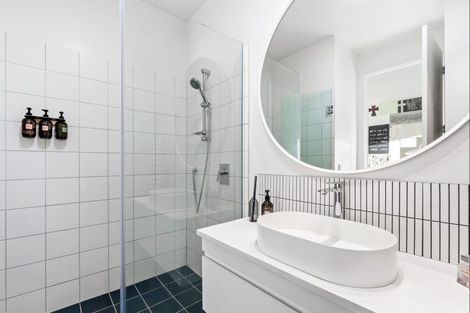 Photo of property in 12/189 Mangatawhiri Road, Omaha, 0986