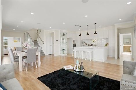 Photo of property in 48 Tir Conaill Avenue, Flat Bush, Auckland, 2019