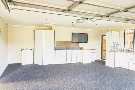 Photo of property in 11 Marblewood Grove, Pukekohe, 2120
