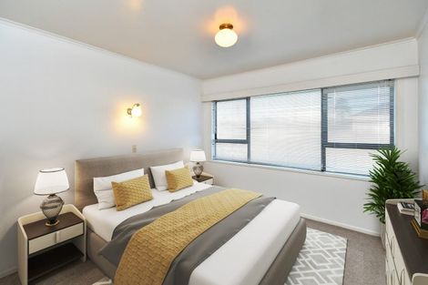 Photo of property in 3/2 Ferguson Street, Manurewa East, Auckland, 2102