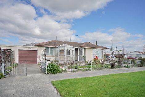 Photo of property in 1/2 Cassidy Place, Belfast, Christchurch, 8051