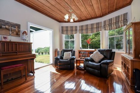Photo of property in 260 Settlement Road, Red Hill, Papakura, 2110