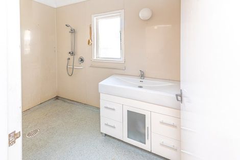 Photo of property in 40 Hood Street, Castlecliff, Whanganui, 4501