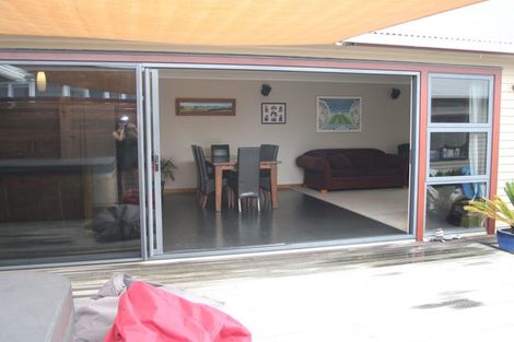 Photo of property in 36 Fitzroy Road, Fitzroy, New Plymouth, 4312