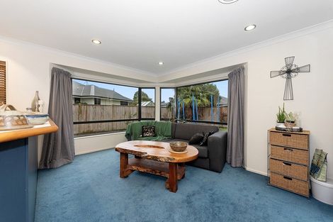 Photo of property in 40a Cairns Crescent, Rototuna, Hamilton, 3210
