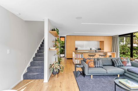 Photo of property in 53a Edward Avenue, Edgeware, Christchurch, 8013