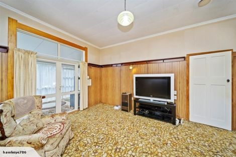 Photo of property in 14 Waihi Road, Hawera, 4610