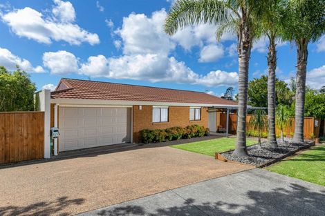 Photo of property in 59 Spence Road, Henderson, Auckland, 0612