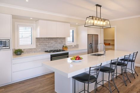 Photo of property in 4 Acqua Place, Karaka, Papakura, 2113