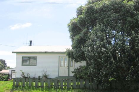 Photo of property in 1295 Papamoa Beach Road, Papamoa Beach, Papamoa, 3118