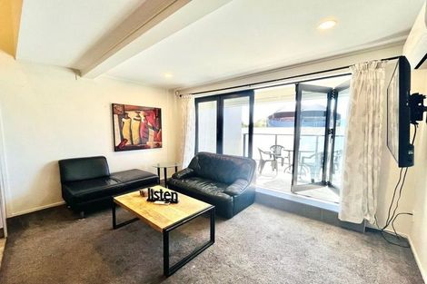 Photo of property in 2/9 Freeman Way, Manukau, Auckland, 2104
