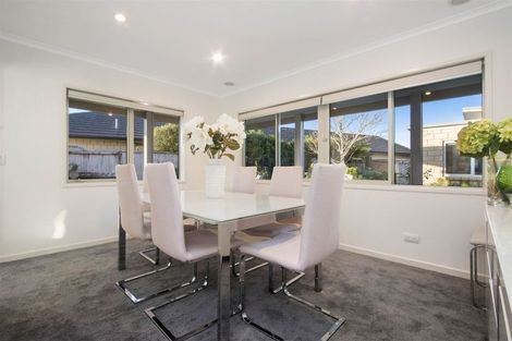 Photo of property in 21 Riverside Place, Katikati, 3129