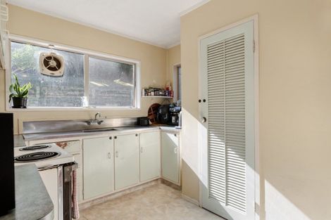 Photo of property in 15 Carlton Street, Bellevue, Tauranga, 3110