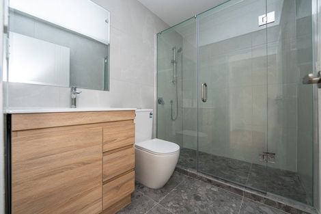 Photo of property in 3/2c Blanc Road, Silverdale, 0932