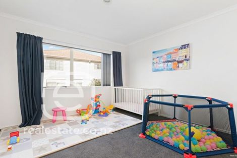 Photo of property in 2 Casabella Court, Northpark, Auckland, 2013