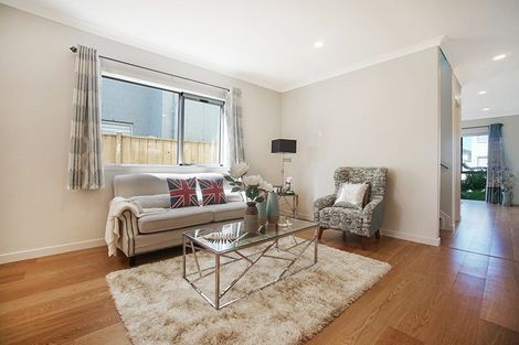 Photo of property in 61 Timmer Road, Flat Bush, Auckland, 2019