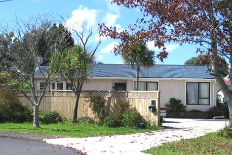 Photo of property in 5 Stafson Lane, Te Atatu Peninsula, Auckland, 0610