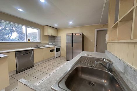 Photo of property in 176 Withells Road, Avonhead, Christchurch, 8042