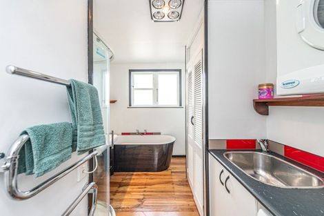 Photo of property in 17 Toi Street, Tawhero, Whanganui, 4501