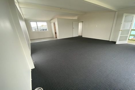 Photo of property in 74 Bader Drive, Mangere, Auckland, 2022