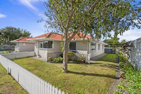 Photo of property in 1b Hendon Place, West End, Palmerston North, 4412