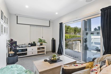 Photo of property in 75 The Esplanade, Raumati South, Paraparaumu, 5032