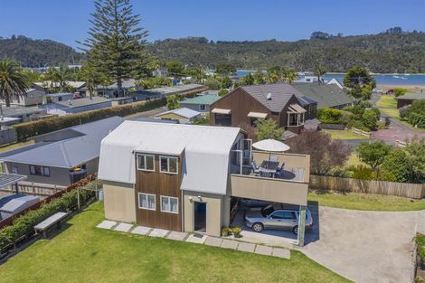 Photo of property in 131a Albert Street, Whitianga, 3510