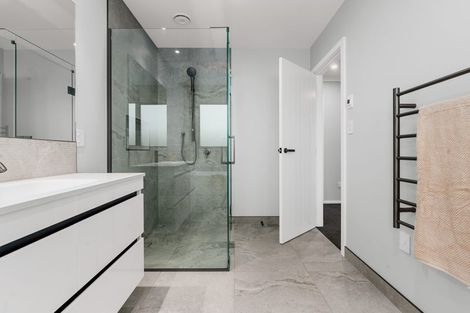 Photo of property in 52 Hugo Shaw Drive, Cambridge, 3434