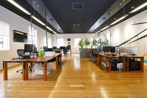 Photo of property in 14 Anzac Parade, Hamilton Central, Hamilton, 3204