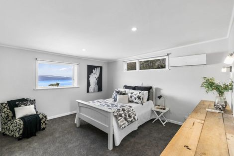 Photo of property in 29 Acacia Avenue, Maungaraki, Lower Hutt, 5010