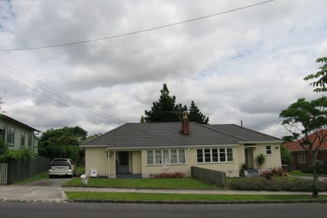 Photo of property in 48 Walmer Road, Point Chevalier, Auckland, 1022