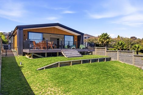 Photo of property in 184a Lake Terrace, Hilltop, Taupo, 3330