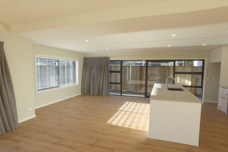 Photo of property in 14 Ward Street, Jacks Point, Queenstown, 9371
