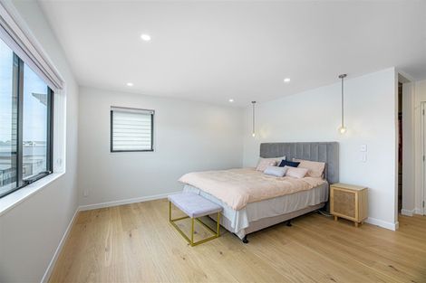 Photo of property in 45 Windlass Street, Long Bay, Auckland, 0630