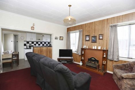 Photo of property in 37 Regent Street, Newfield, Invercargill, 9812