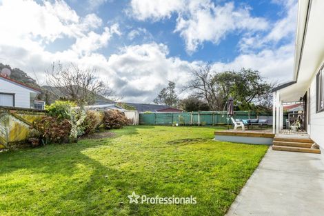 Photo of property in 5 Tulsa Grove, Totara Park, Upper Hutt, 5018