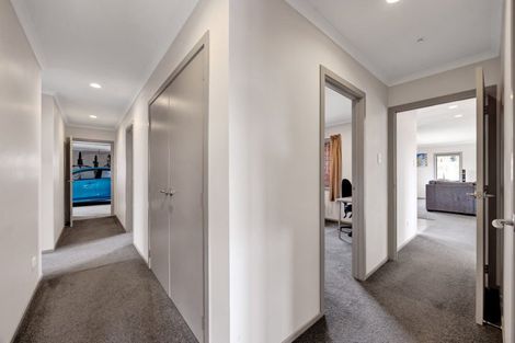 Photo of property in 5a James Drive, Bell Block, New Plymouth, 4312