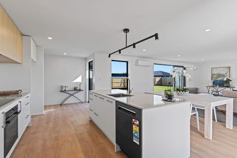 Photo of property in 35 Duporth Road, Rolleston, 7614