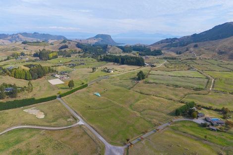 Photo of property in 52 Grant Road, Kinloch, Taupo, 3385