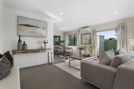 Photo of property in 1a Eaglen Place, Howick, Auckland, 2010
