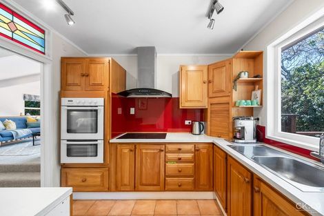 Photo of property in 18 Harbour View Road, Harbour View, Lower Hutt, 5010