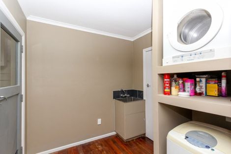 Photo of property in 32 Clawton Street, Westown, New Plymouth, 4310