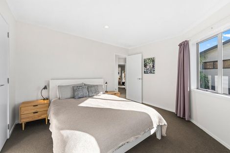Photo of property in 7a Justin Place, Te Atatu Peninsula, Auckland, 0610
