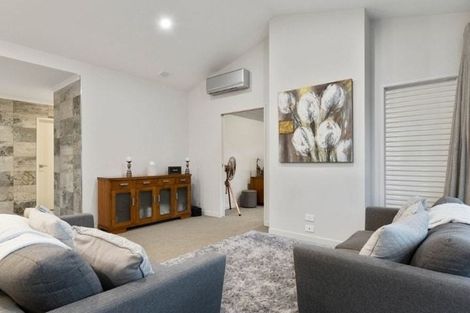 Photo of property in 278 Lakes Boulevard, Pyes Pa, Tauranga, 3112