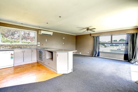 Photo of property in 5 Leonard Place, Dinsdale, Hamilton, 3204