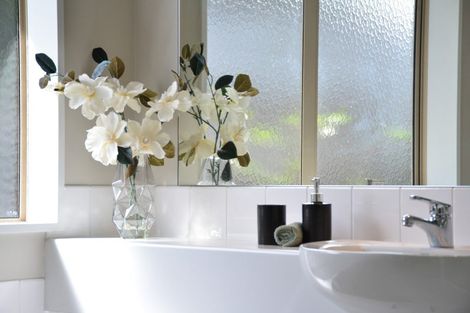 Photo of property in 42 Heathfield Avenue, Huntington, Hamilton, 3210