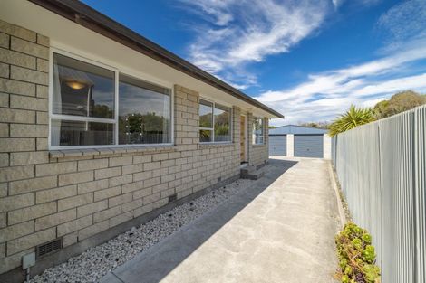 Photo of property in 2/528 Marine Parade, South New Brighton, Christchurch, 8062