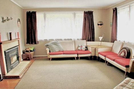 Photo of property in 54 Bird Grove, Stokes Valley, Lower Hutt, 5019