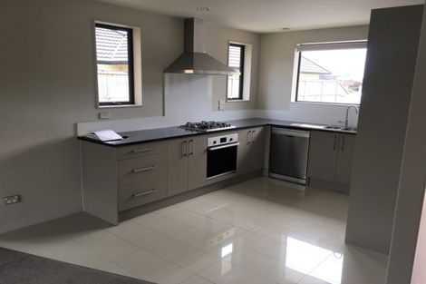 Photo of property in 50 Te Huia Drive, Flagstaff, Hamilton, 3210